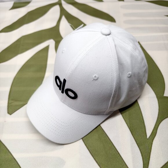 🍩ALO Yoga Curved Brim Hat | Women’s Lightweight Cap - Picture 2 of 5